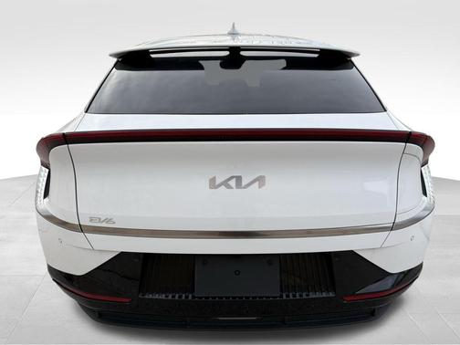2024 Kia EV6 Wind
