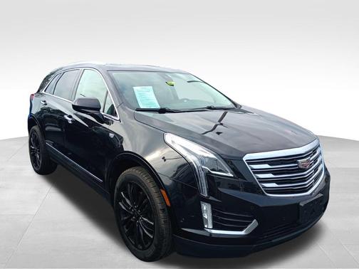 Stellar Black Metallic 2018 Cadillac XT5 Premium Luxury