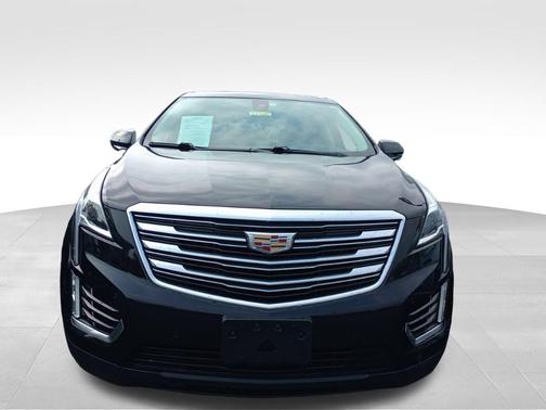 Stellar Black Metallic 2018 Cadillac XT5 Premium Luxury