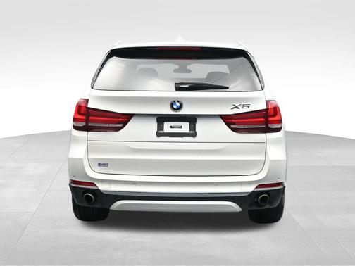 White Metallic 2016 BMW X5 xDrive35i