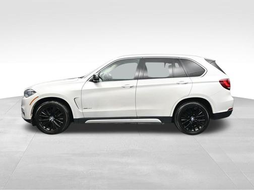 White Metallic 2016 BMW X5 xDrive35i