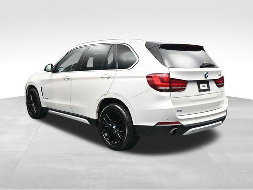White Metallic 2016 BMW X5 xDrive35i