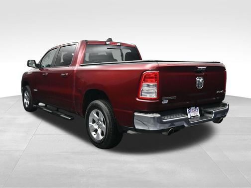 Delmonico Red Pearlcoat 2019 RAM 1500 Big Horn