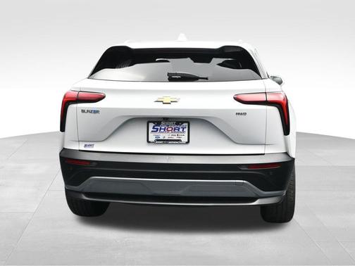 Summit White 2024 Chevrolet Blazer EV eAWD LT