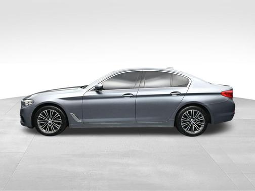 Bluestone Metallic 2019 BMW 530 xDrive