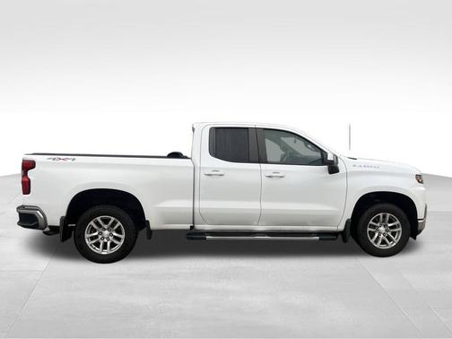 Summit White 2019 Chevrolet Silverado 1500 LT