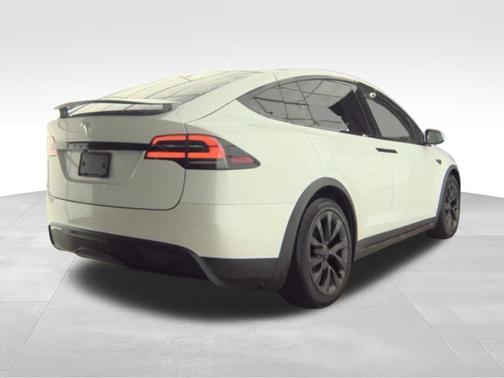 2022 Tesla Model X Dual Motor All-Wheel Drive