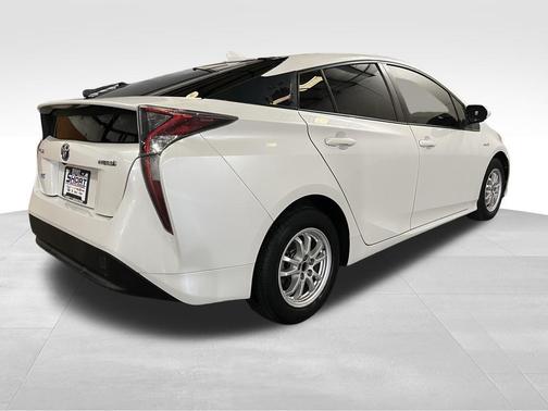 2016 Toyota Prius Two