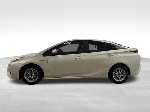 2016 Toyota Prius Two