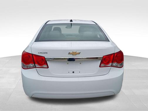 2011 Chevrolet Cruze LS