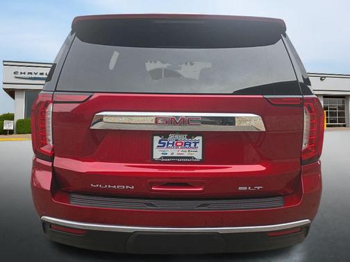 2021 GMC Yukon SLT
