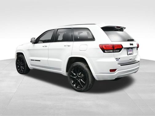 Bright White Clearcoat 2018 Jeep Grand Cherokee Altitude