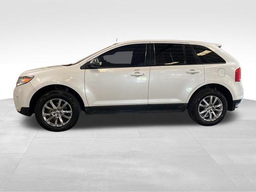White Platinum Metallic Tri-Coat 2014 Ford Edge SEL