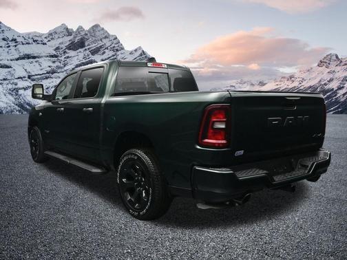 Serrano Green Metallic 2026 RAM 1500 Express