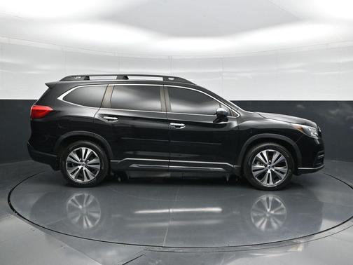 Crystal Black Silica 2021 Subaru Ascent Touring 7-Passenger