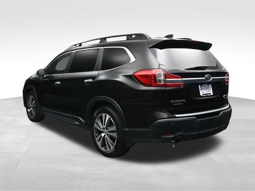 Crystal Black Silica 2021 Subaru Ascent Touring 7-Passenger