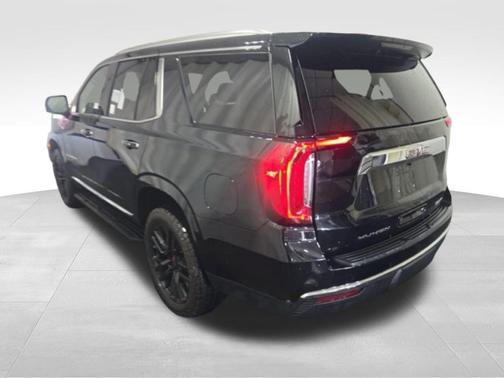 Onyx Black 2023 GMC Yukon SLT