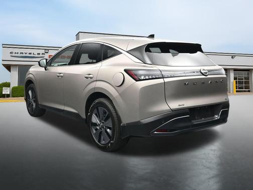 Champagne Silver Metallic 2026 Nissan Murano SL