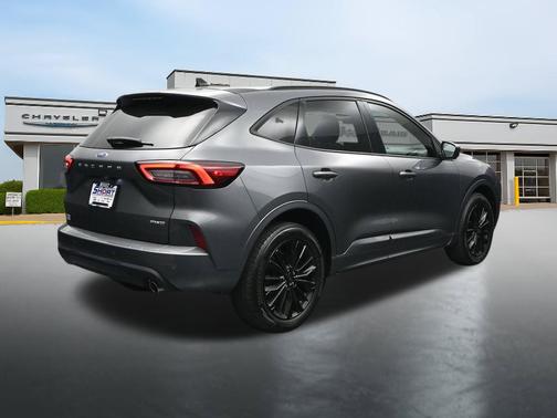 Carbonized Gray Metallic 2023 Ford Escape ST-Line Elite