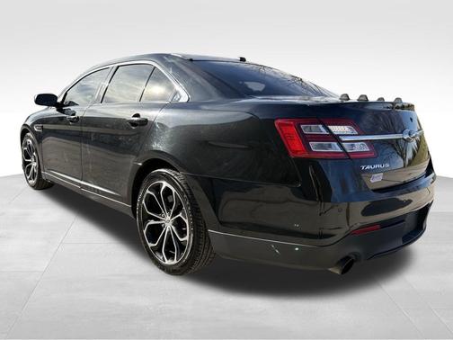 2015 Ford Taurus SHO