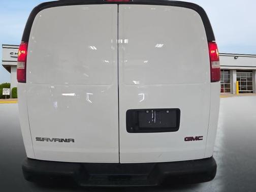 2023 GMC Savana 2500 Work Van