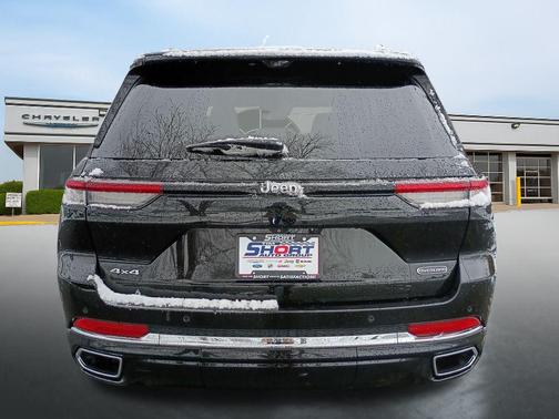 2022 Jeep Grand Cherokee Overland