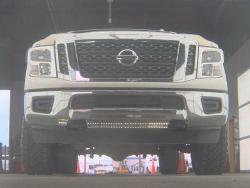 2018 Nissan Titan XD SV