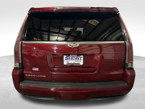 2016 Cadillac Escalade Platinum