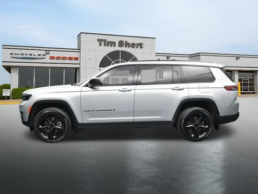 Silver Zynith 2025 Jeep Grand Cherokee L Altitude