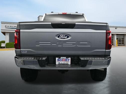 Iconic Silver Metallic 2025 Ford F-150 XLT