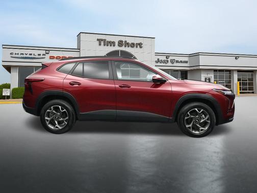 Crimson Metallic 2025 Chevrolet Trax LT