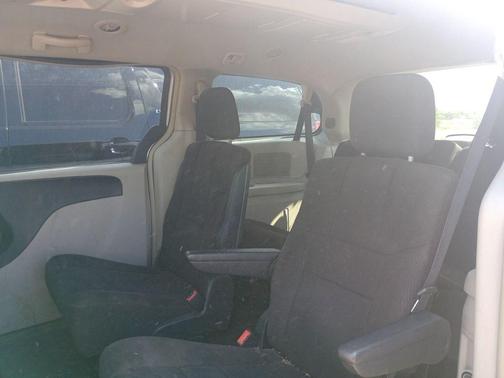 2011 Chrysler Town & Country Touring