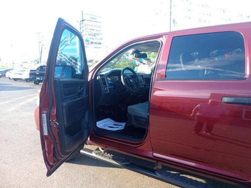 2016 RAM 1500 Tradesman/Express