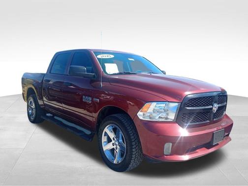 2016 RAM 1500 Tradesman/Express