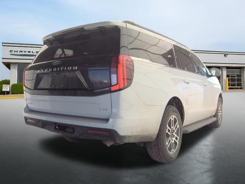 2025 Ford Expedition Max Active 4x4