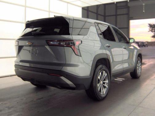 Sterling Gray Metallic 2026 Chevrolet Equinox 1LT