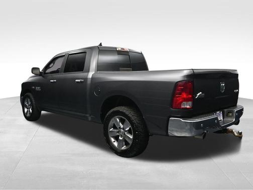 Granite Crystal Metallic Clearcoat 2018 RAM 1500 Big Horn