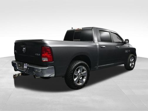Granite Crystal Metallic Clearcoat 2018 RAM 1500 Big Horn