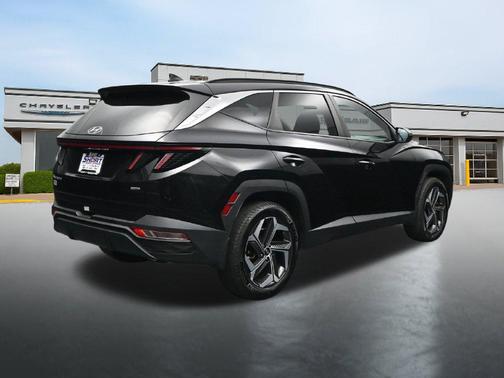 Black Pearl 2024 Hyundai TUCSON SEL