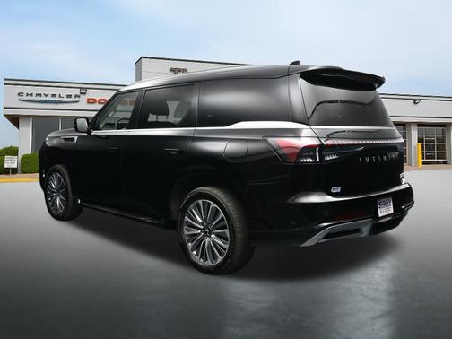 Black Obsidian 2025 INFINITI QX80 Luxe