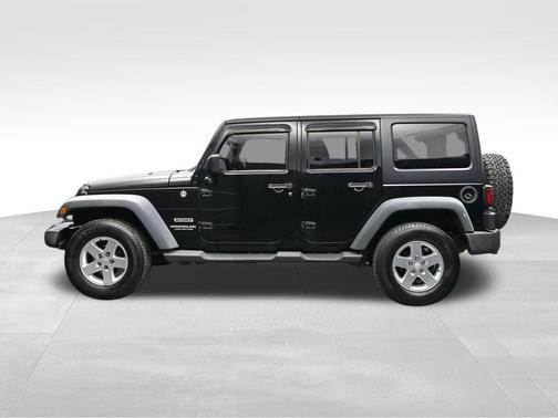 Black Clearcoat 2013 Jeep Wrangler Unlimited Sport
