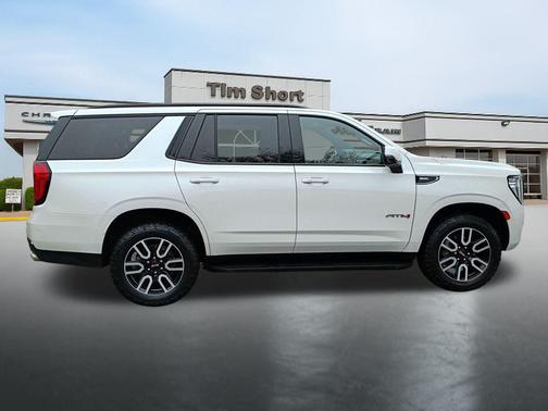 2024 GMC Yukon 4WD AT4