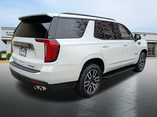 2024 GMC Yukon 4WD AT4