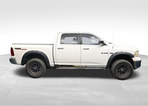 Stone White Clearcoat/Mineral Gray Met CC 2009 Dodge Ram 1500 TRX