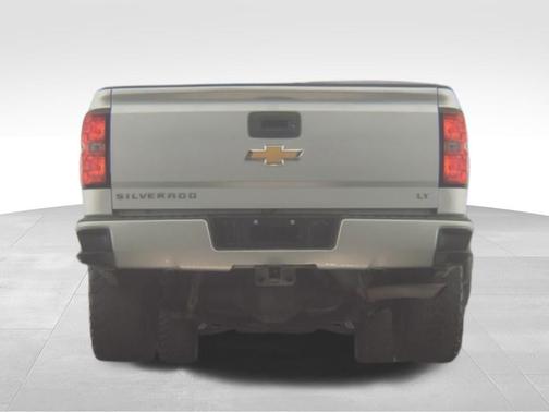 2017 Chevrolet Silverado 1500 2LT