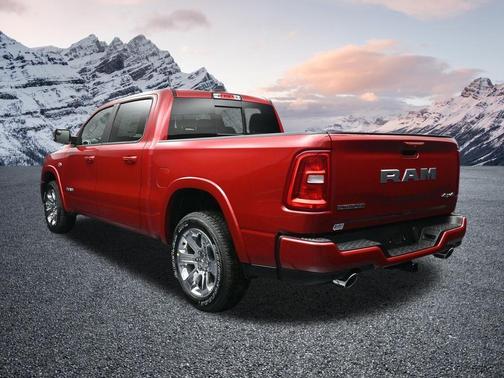 Molten Red Pearlcoat 2026 RAM 1500 Big Horn/Lone Star