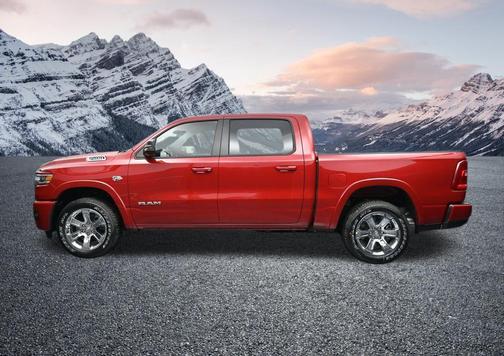 Molten Red Pearlcoat 2026 RAM 1500 Big Horn/Lone Star