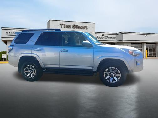 2024 Toyota 4Runner TRD Off Road
