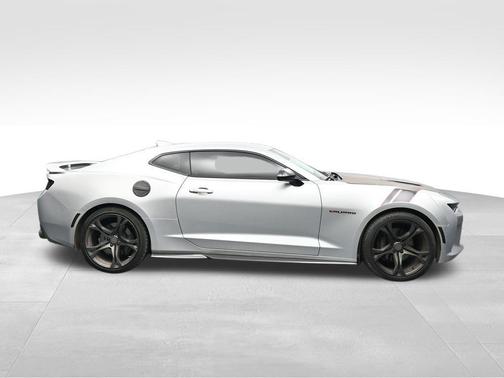 Silver Ice Metallic 2018 Chevrolet Camaro 1SS
