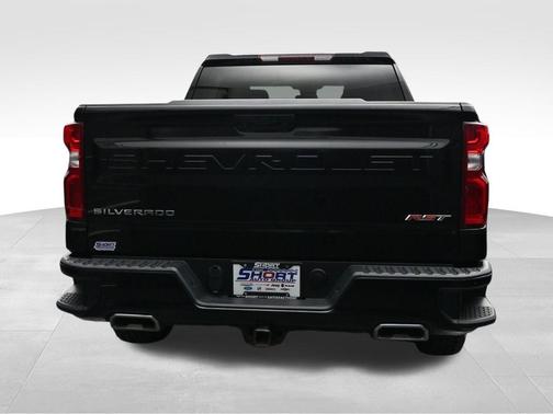Black 2022 Chevrolet Silverado 1500 RST